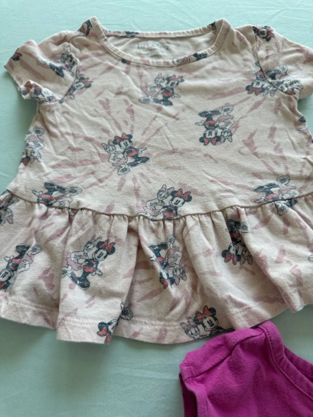 Set of 2 Organic 100% Cotton GAP Baby Girl Short Sleeve Tops. 18-24M